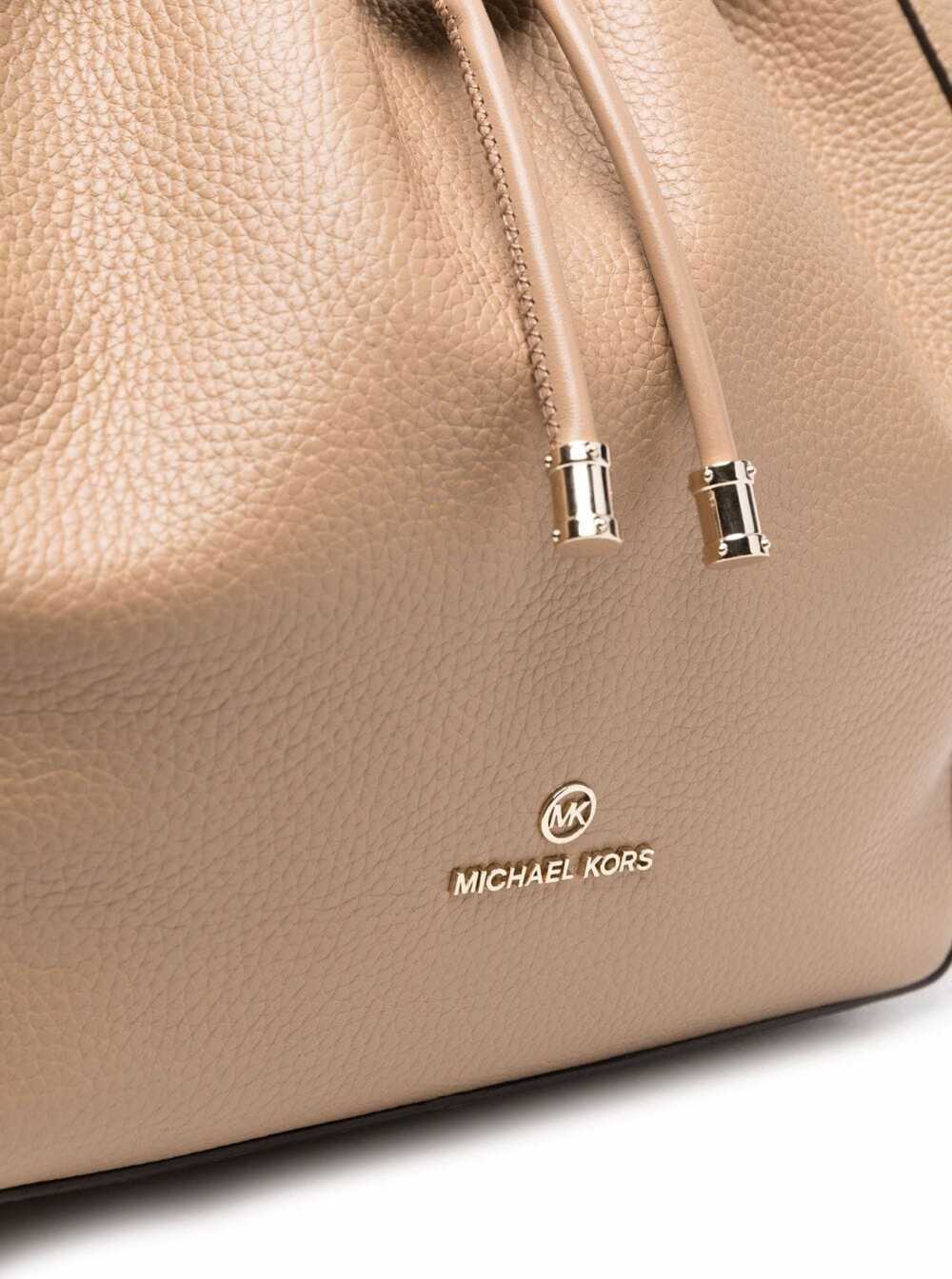 M Michael Kors Phoebe Womans Beige Leather Crossbody Bag Cow