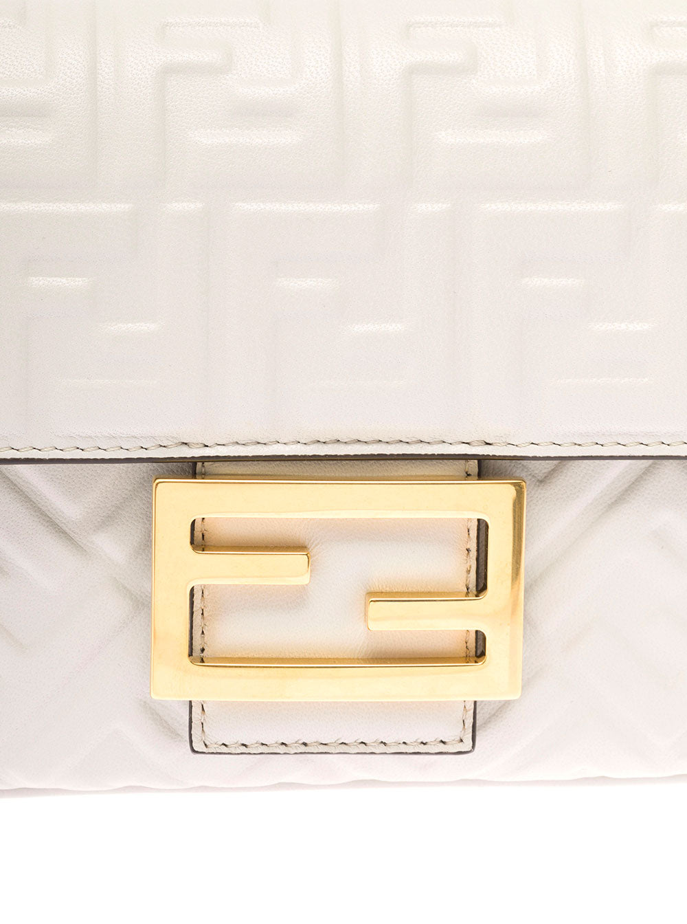 Fendi Womans Baguette White Leather Chain Crossbody Bag Lamb