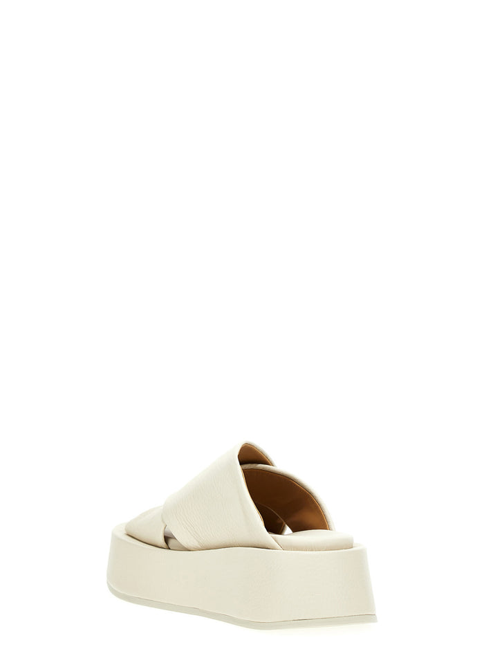 Flat slides White Calf Leather (bos Taurus) Sandal