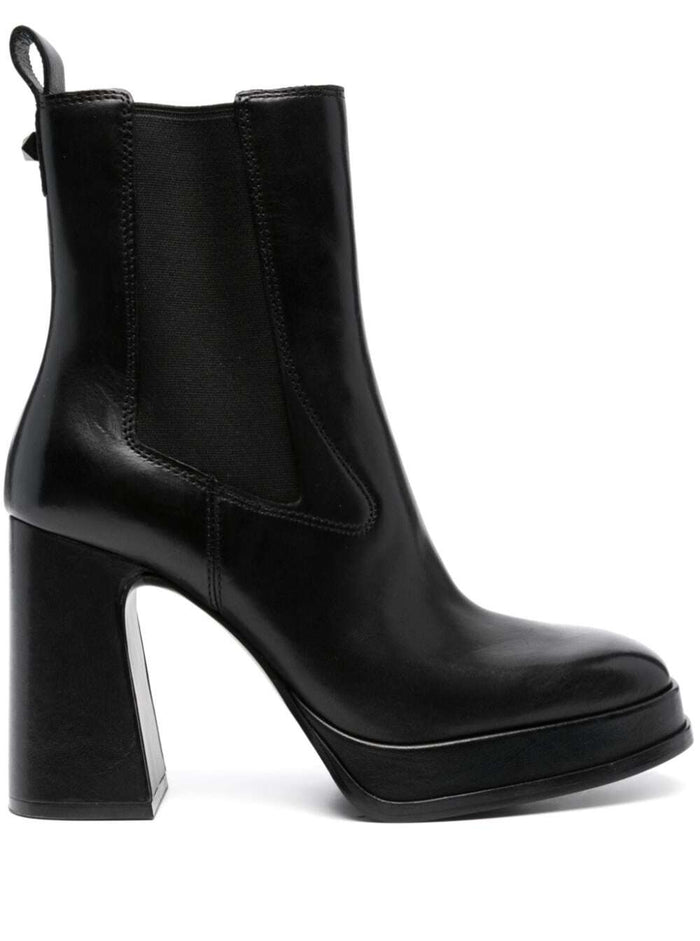 Amazing Plateau Bootie Black Boot