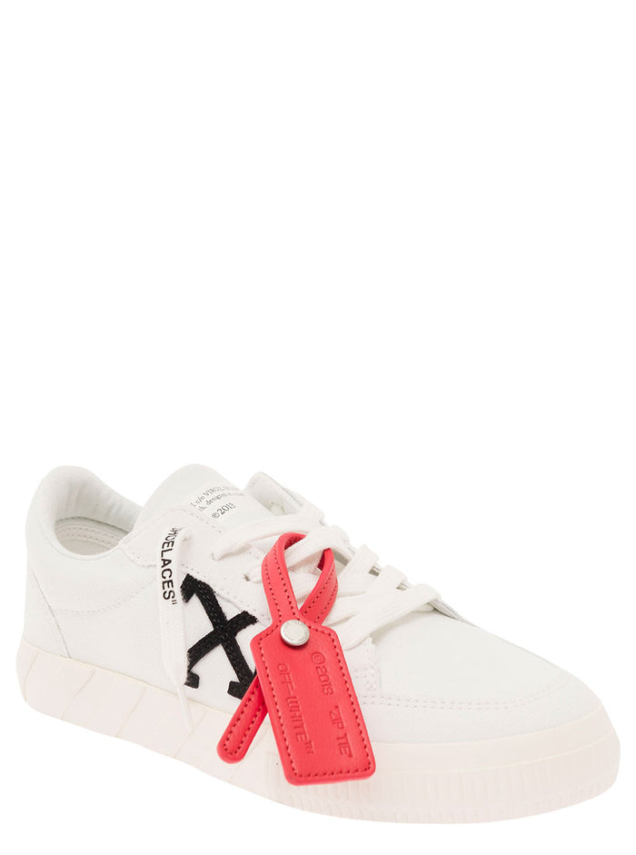 Low Vulcanized Canvas White Black Sneaker
