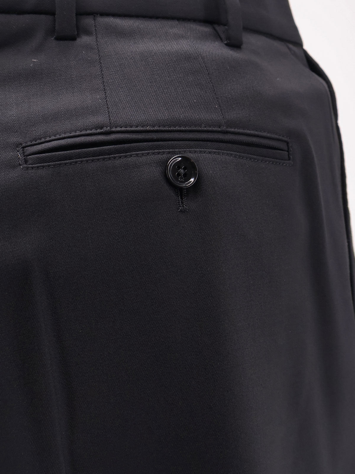 Ami Paris Shorts Black Lana Vergine