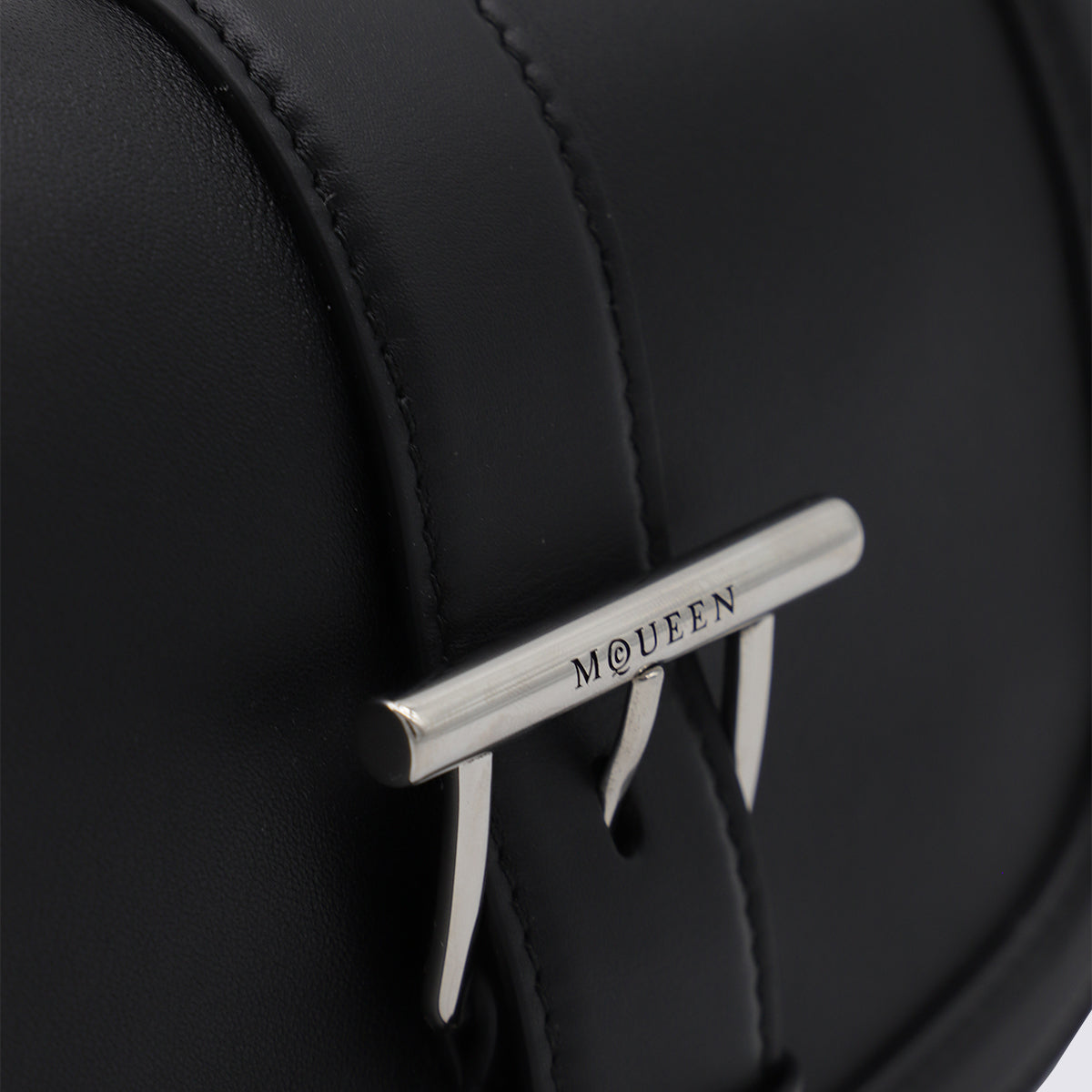 Alexander Mcqueen Bags Black _le