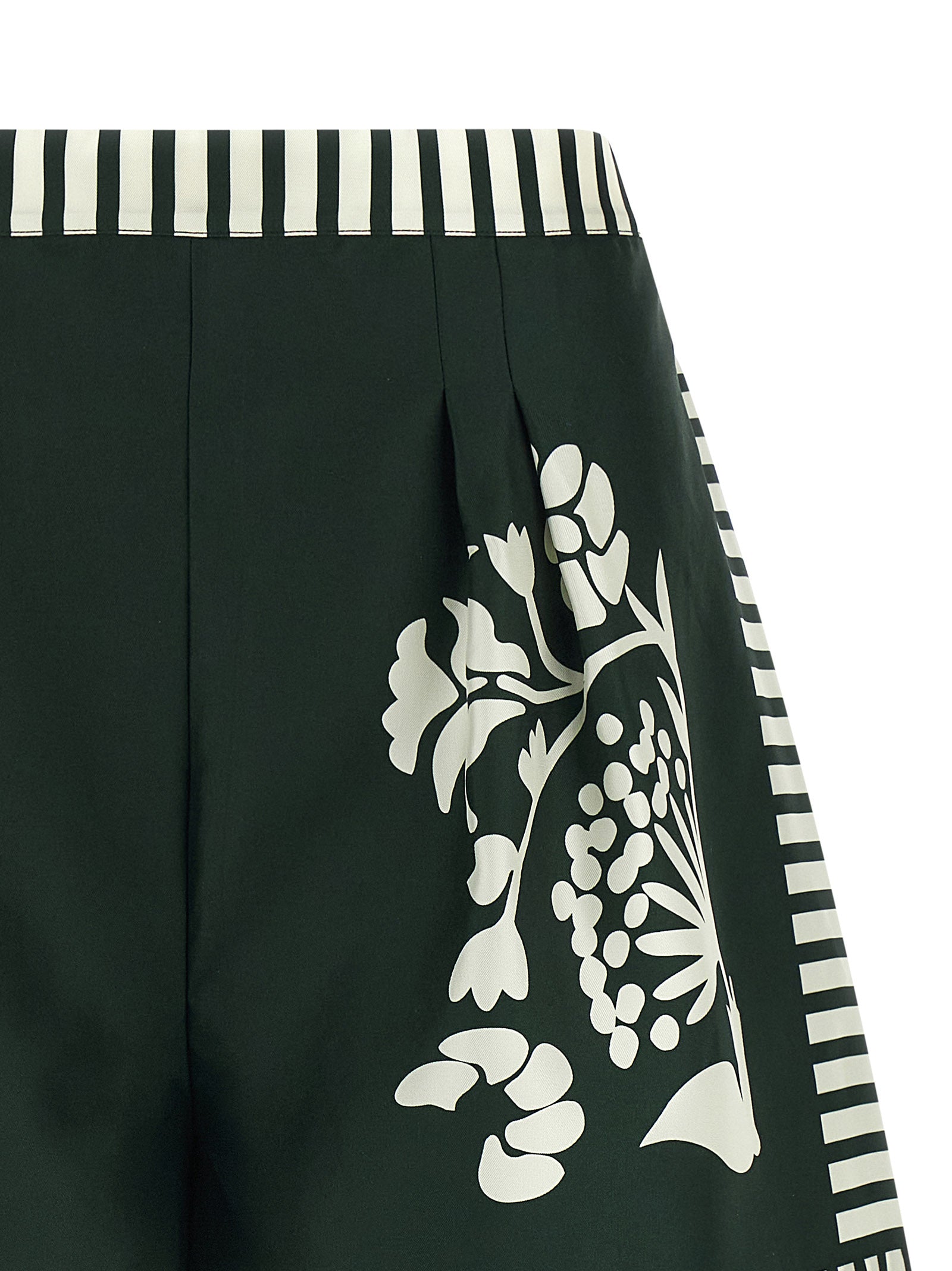 Arjun shorts Green Silk Bermuda