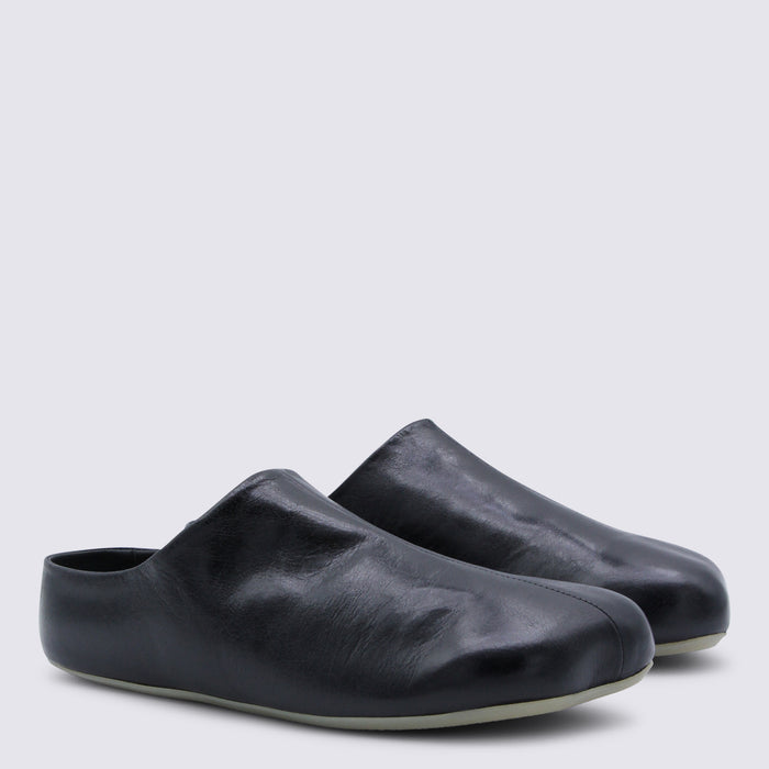 MM6 Maison Margiela Flat shoes Black _cover Le Sole El