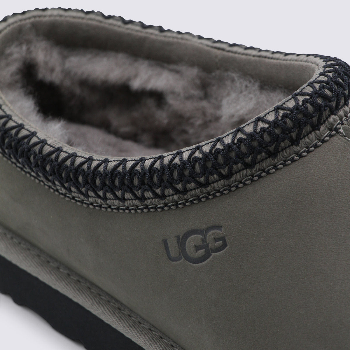 Ugg Flat Shoes Dried Oregano _cover Le Sole El