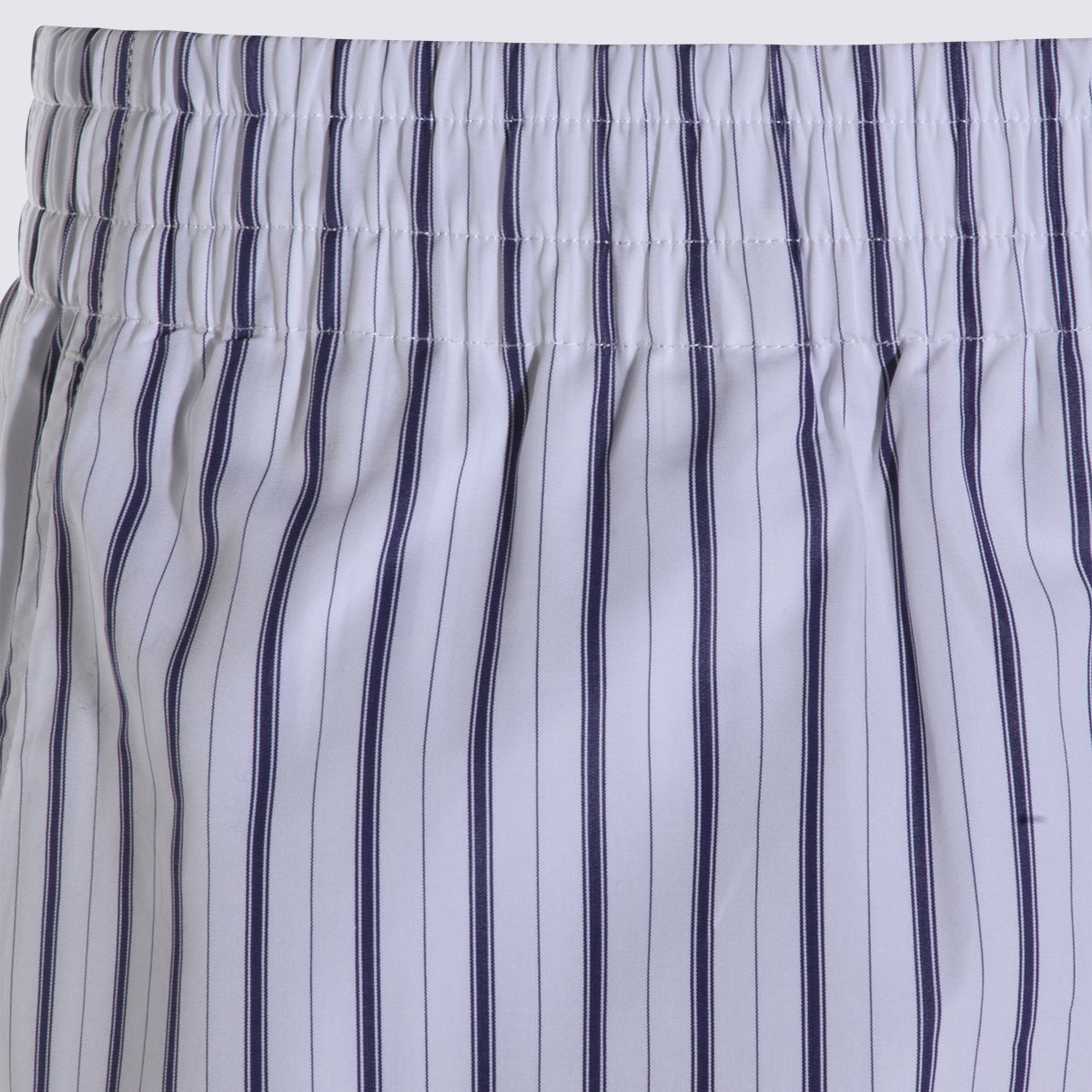 Ami Paris Shorts White-blue _co