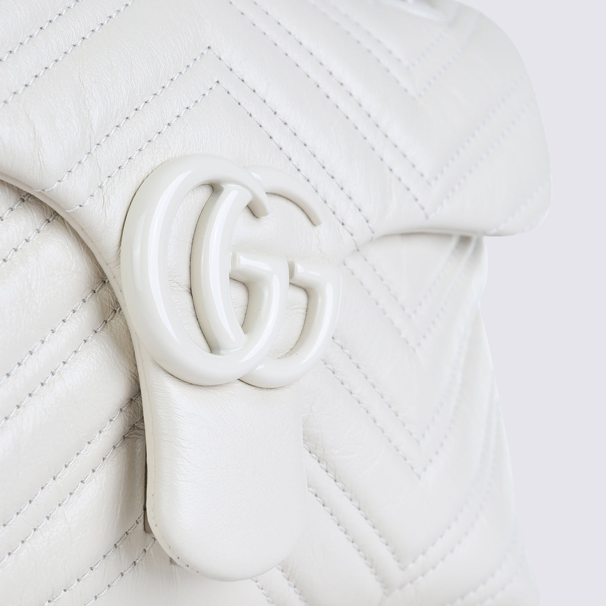 Gucci Bags White _le