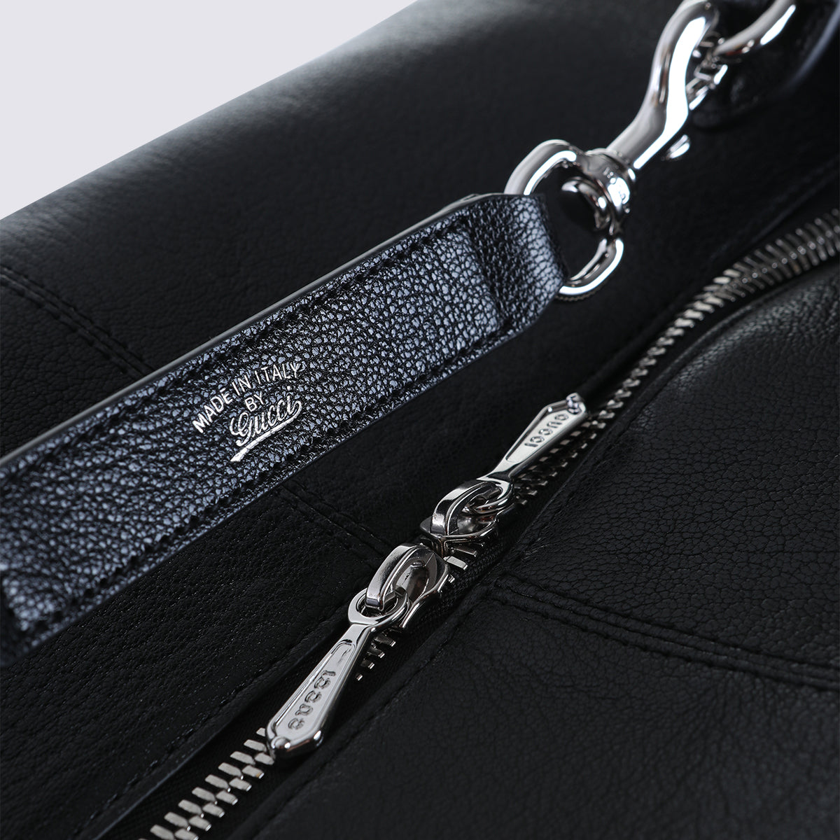 Gucci Bags Black _le