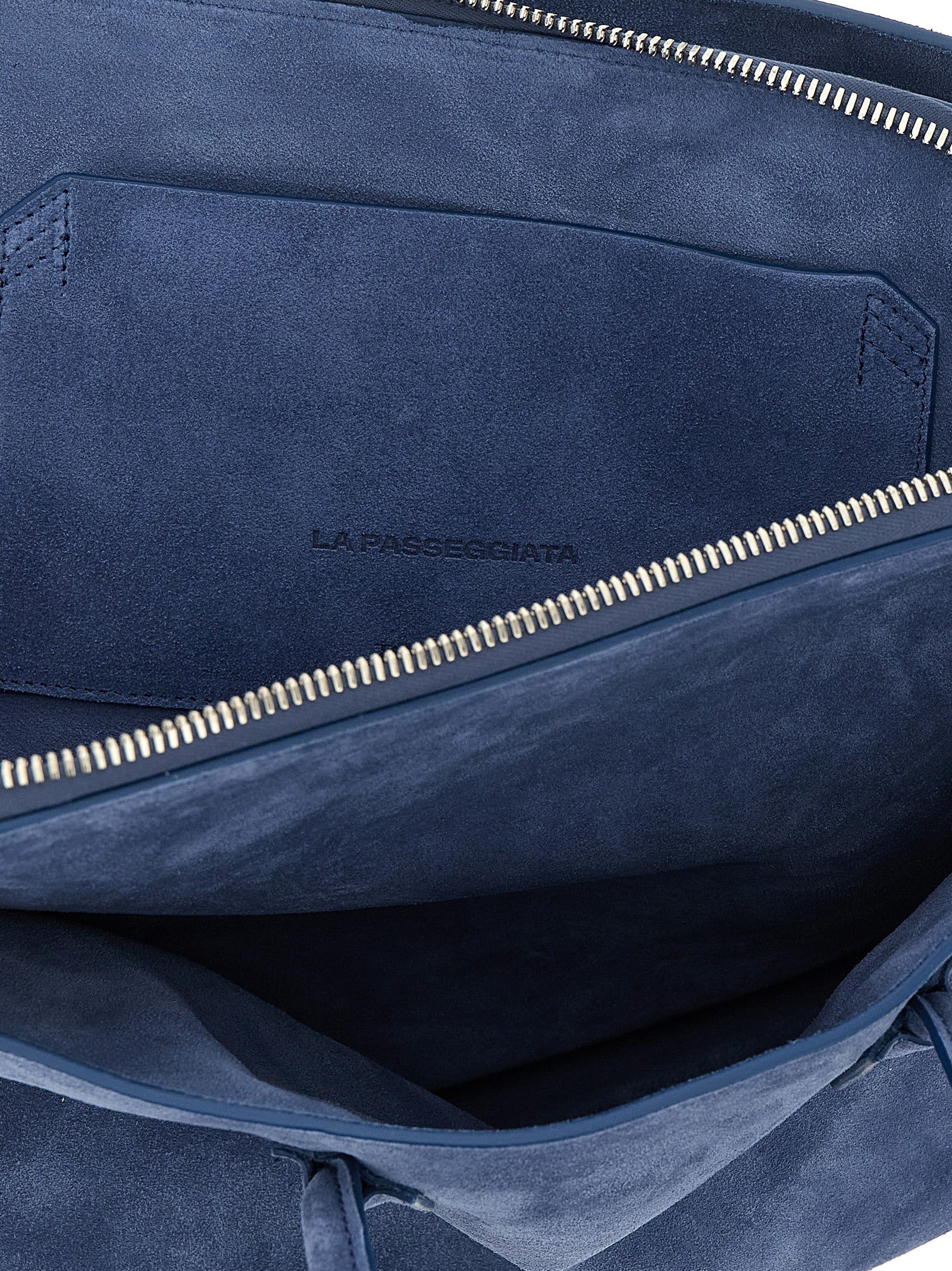 La Passeggiata Medium shoulder bag Blue Calfskin Leather (bos Taurus)