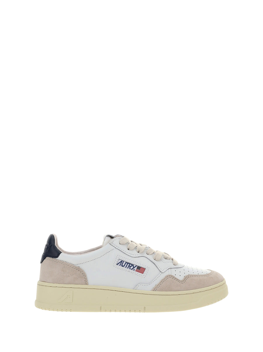Autry Upper: 100% calf leather; Sole: 100% rubber sneakers in white