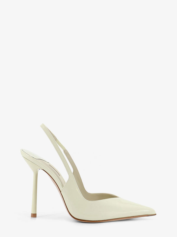 Décolleté Vivienne Patent Leather White Pumps