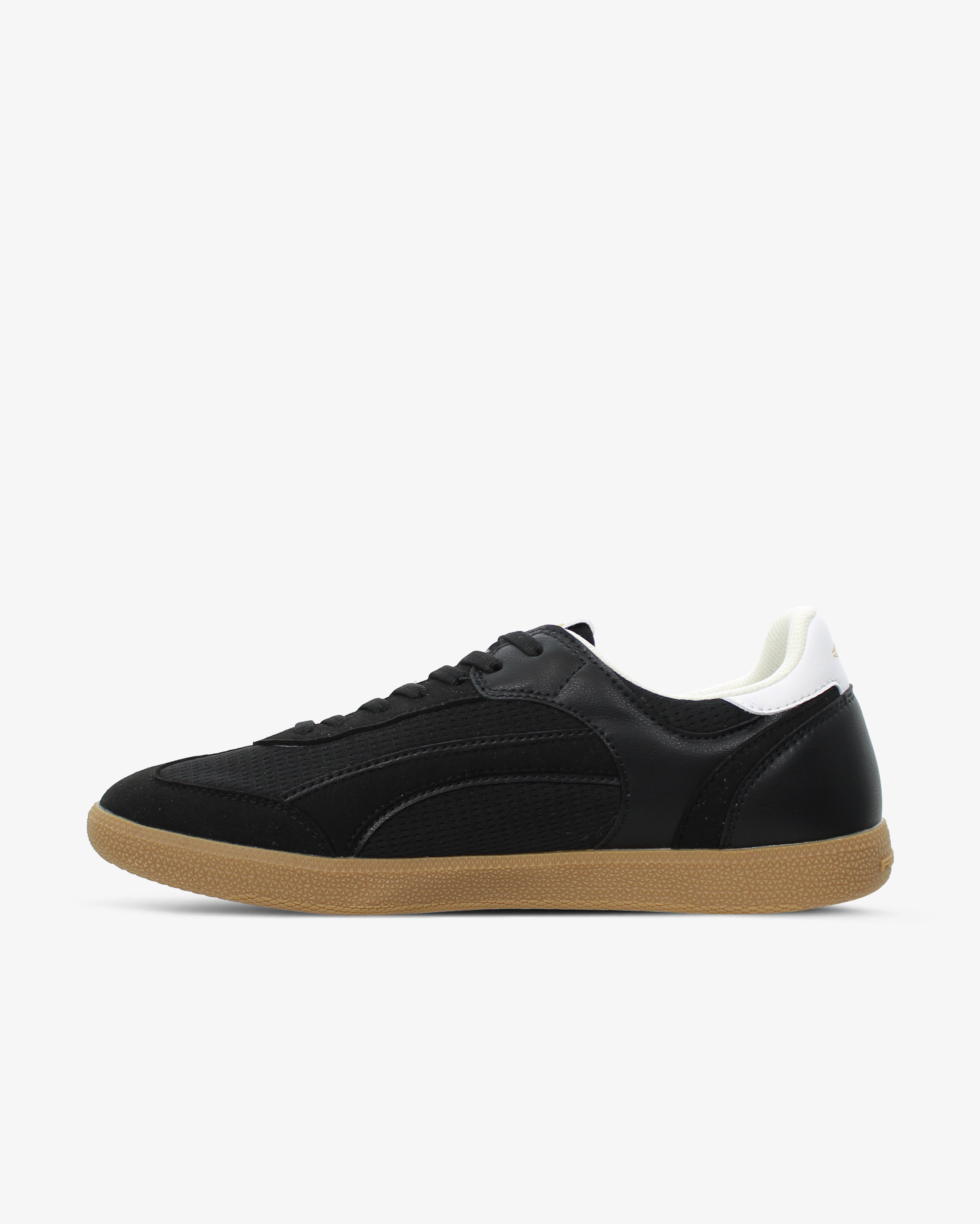 Slim 01 Black Everyday Sneakers