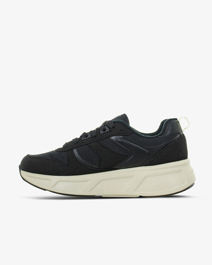 Walk 03 - R Black Running Sneakers
