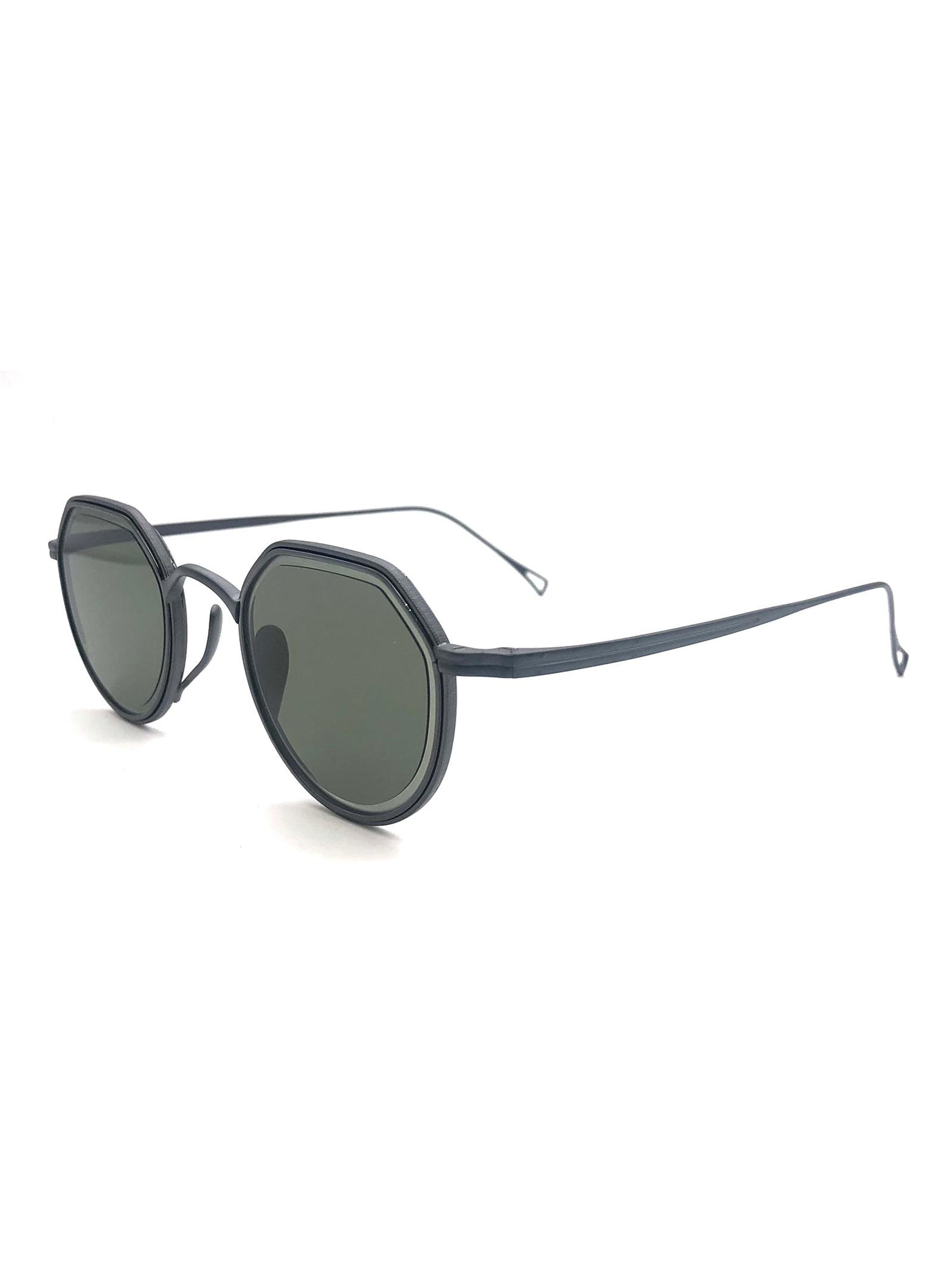 1h8f4q70a Black Titanium | Glasses
