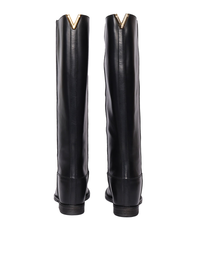 V Boots Black Leather Sole Rubber