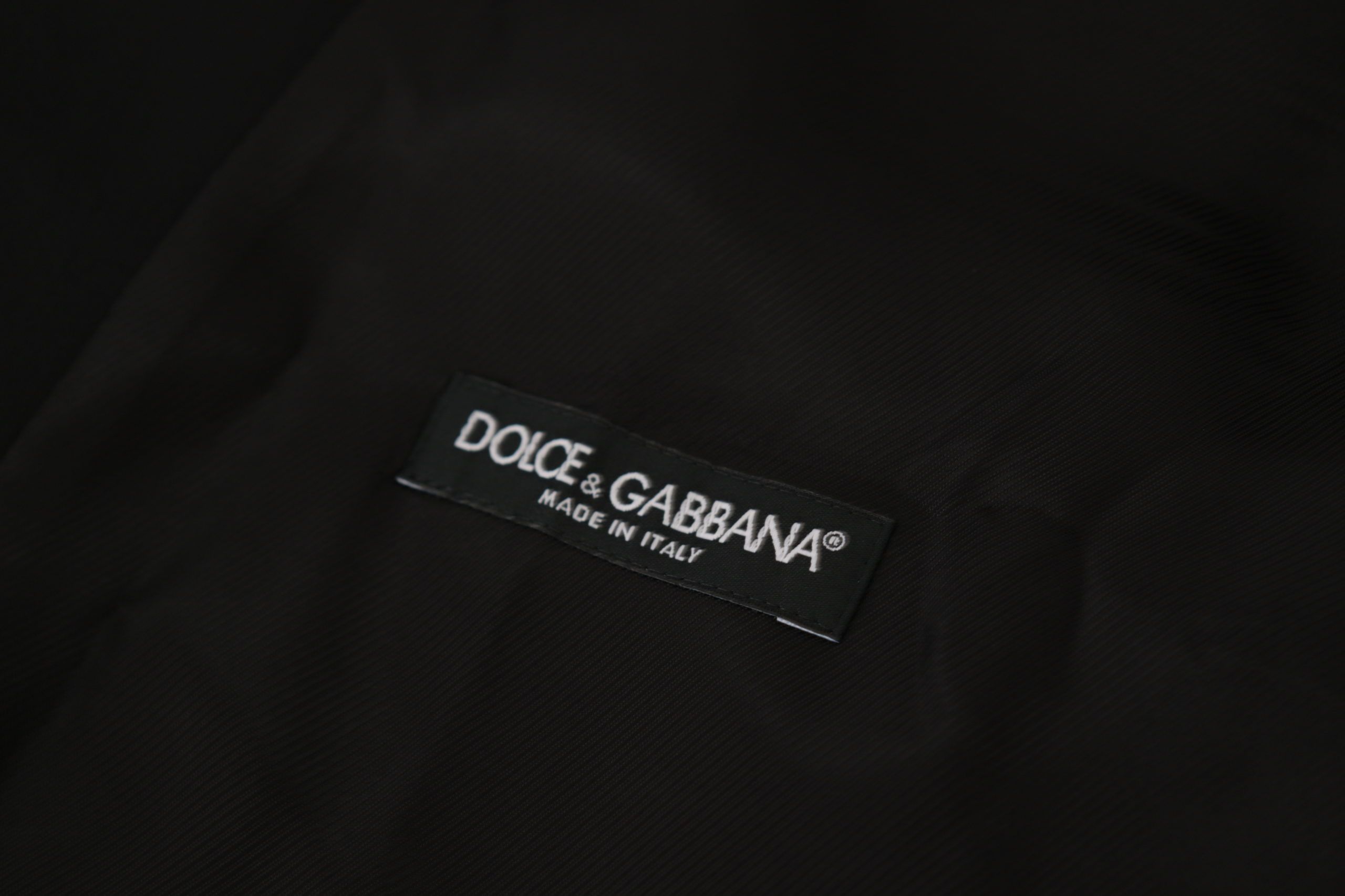 Dolce & Gabbana 98% Virgin Wool suit in black — view 2