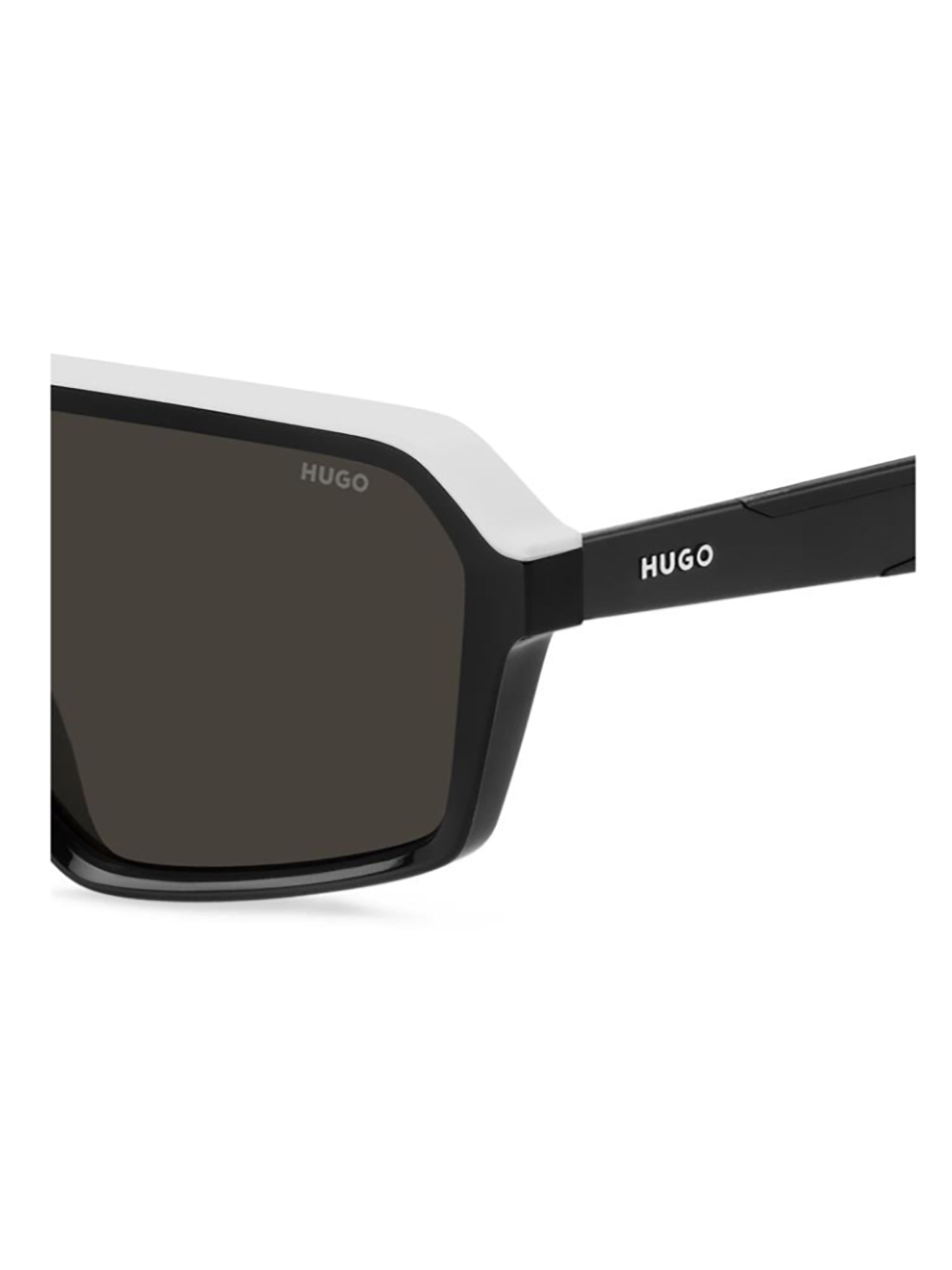 1n6057i0a Black Glasses