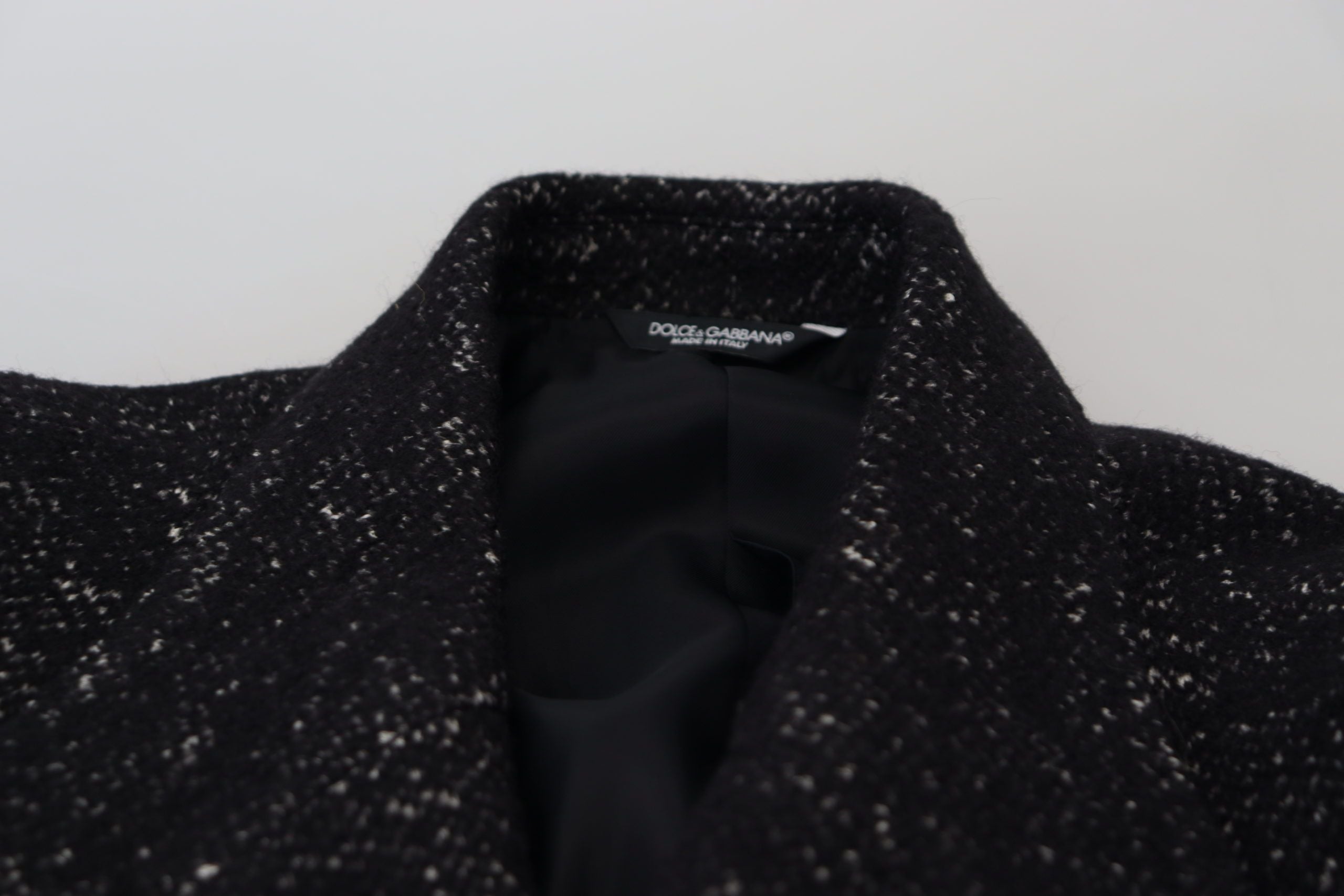 Dolce & Gabbana 60% Wool coat in black — view 8