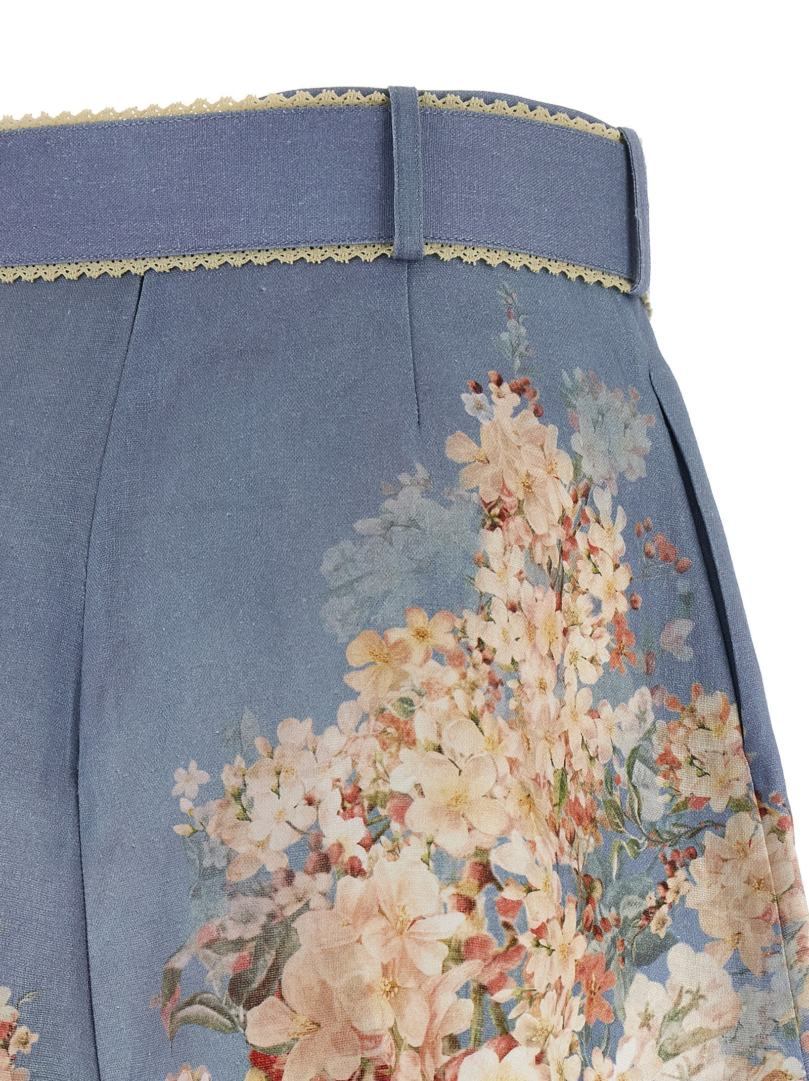 Cascadian Tuck Shorts Light Blue Linen Bermuda