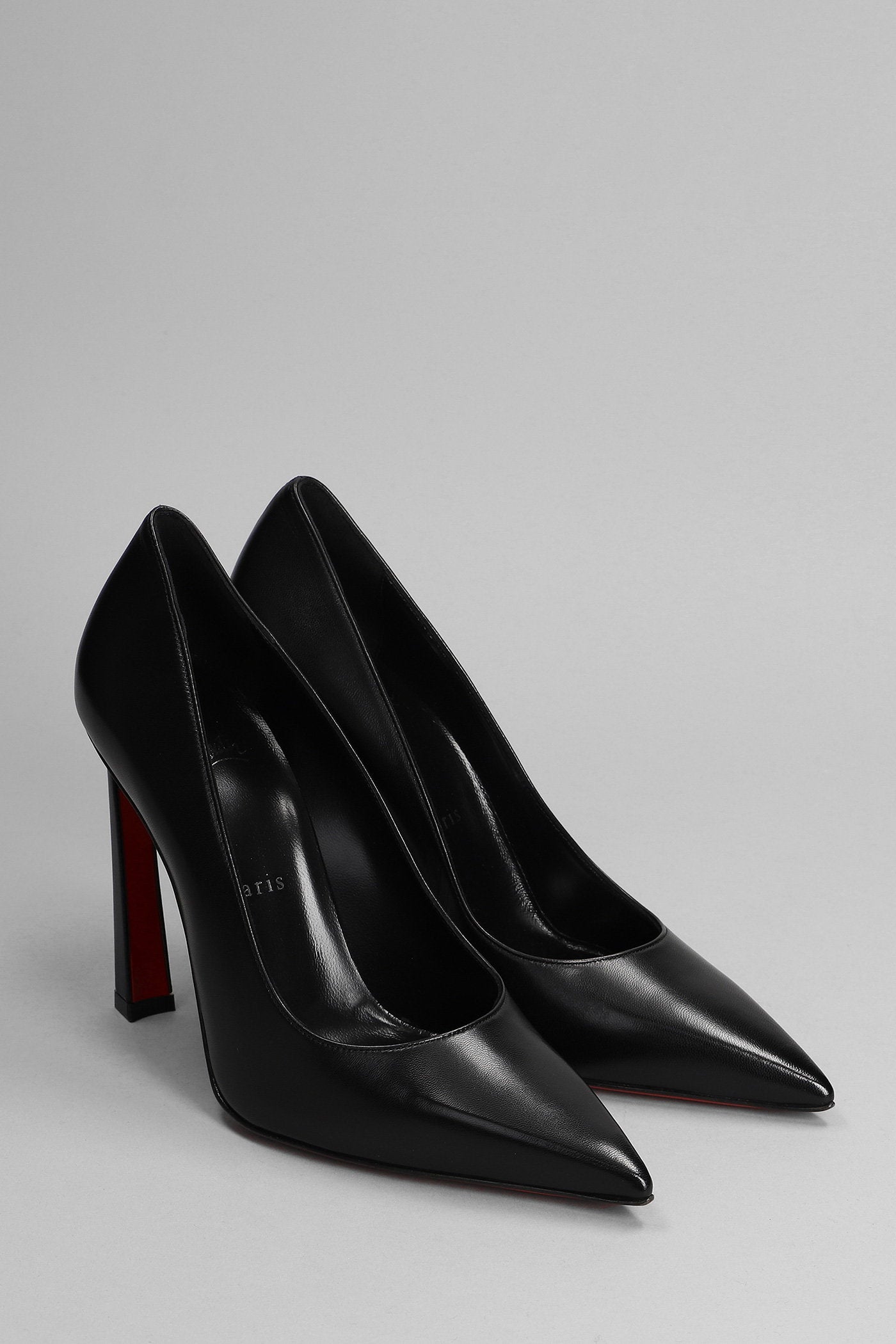 Condora 100 Pumps in black leather Scarpe