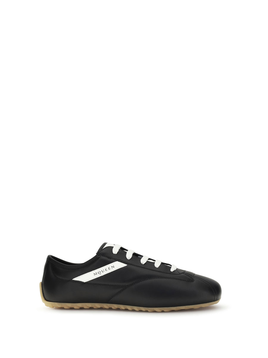 Alexander McQueen Upper: 100% calf leather; Sole: 100% rubber sneaker in black