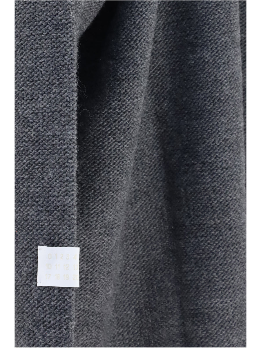 Oversized V-Neck Sweater Grey Melange
