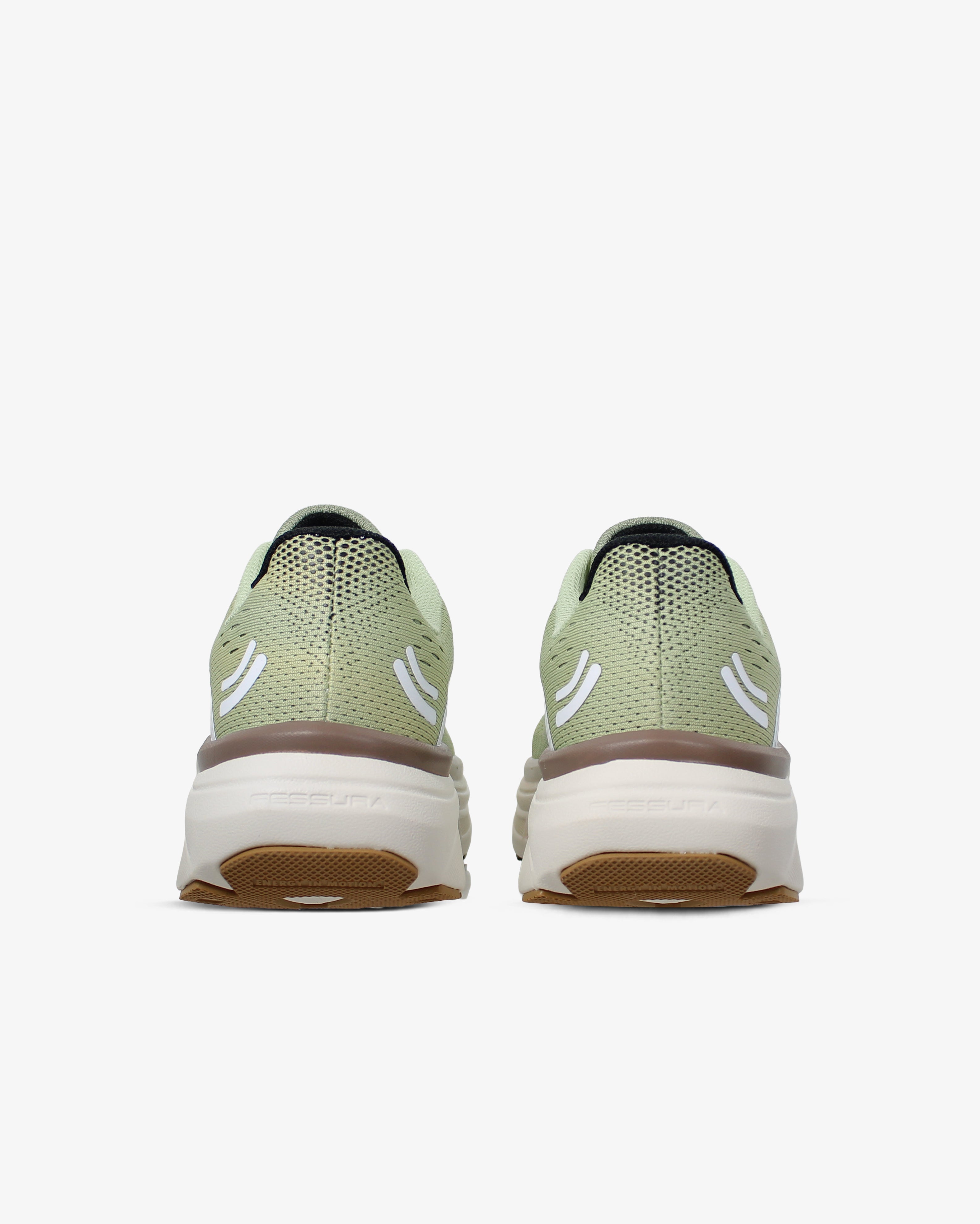 Speed 01 15 Sage White Running Sneakers