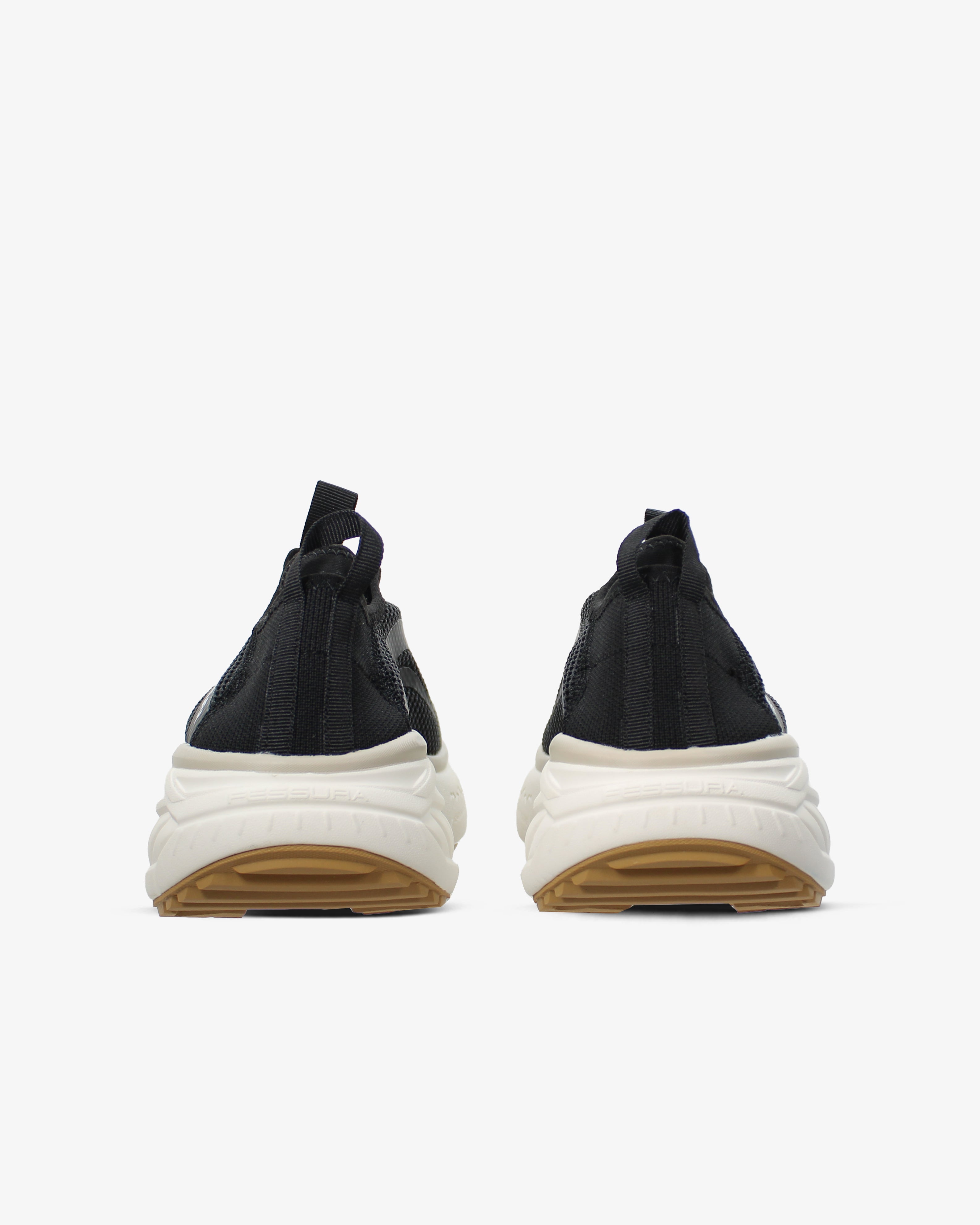 Trail Plt 08 Black-ivory