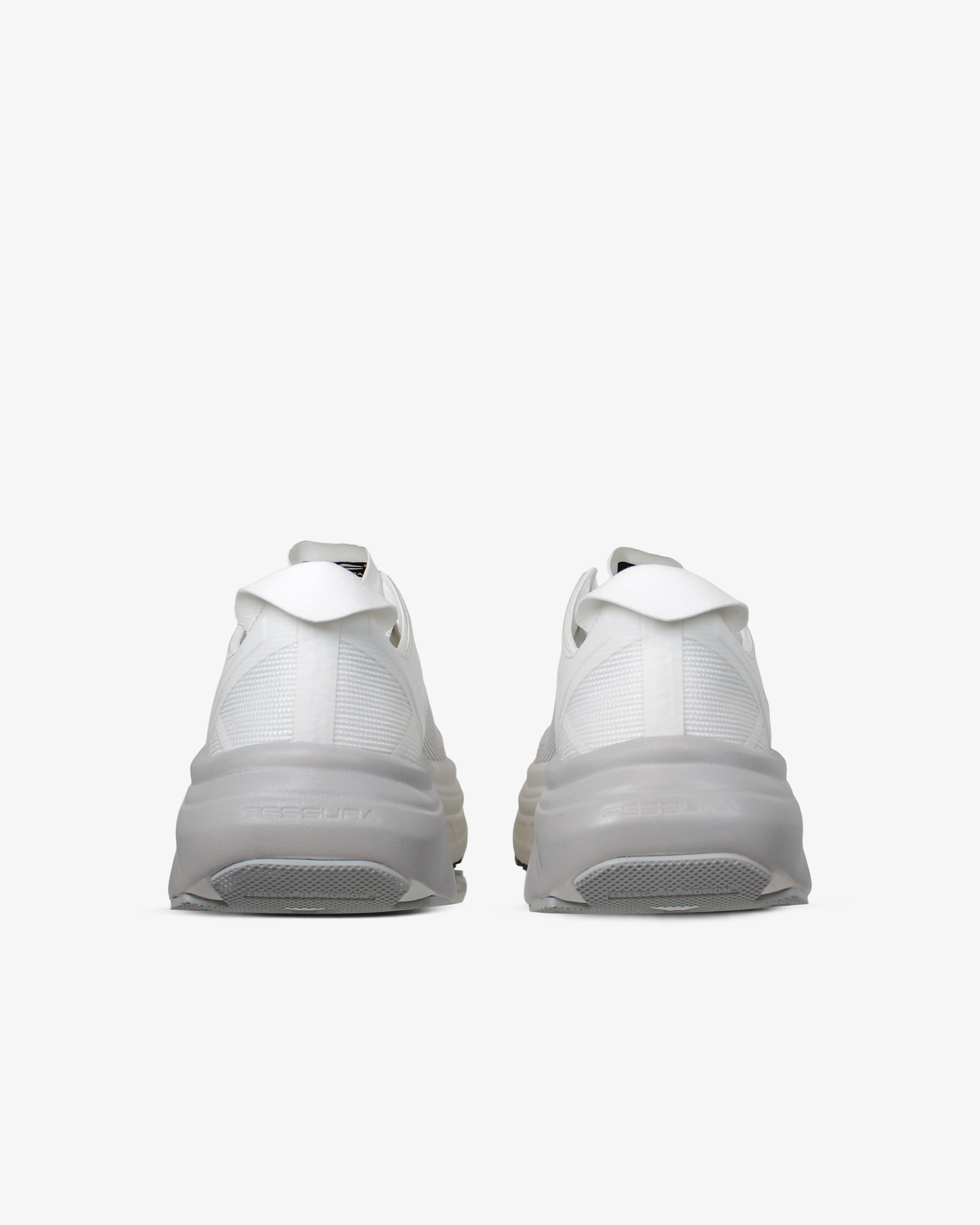 Speed 05 03 White Running Sneakers