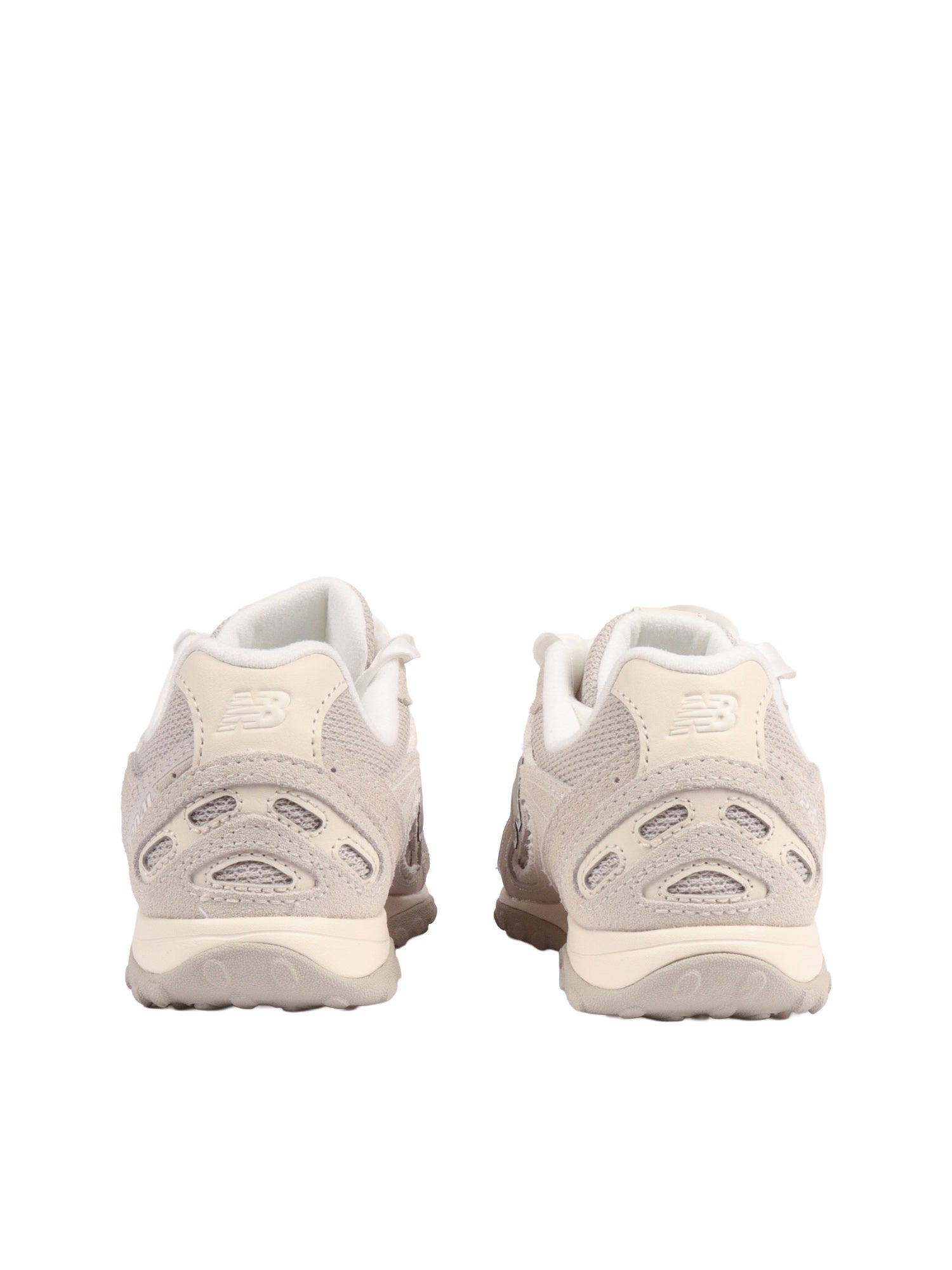 New Balance 204l Womens Sneaker Beige Synthetic Fabric 2 Textile