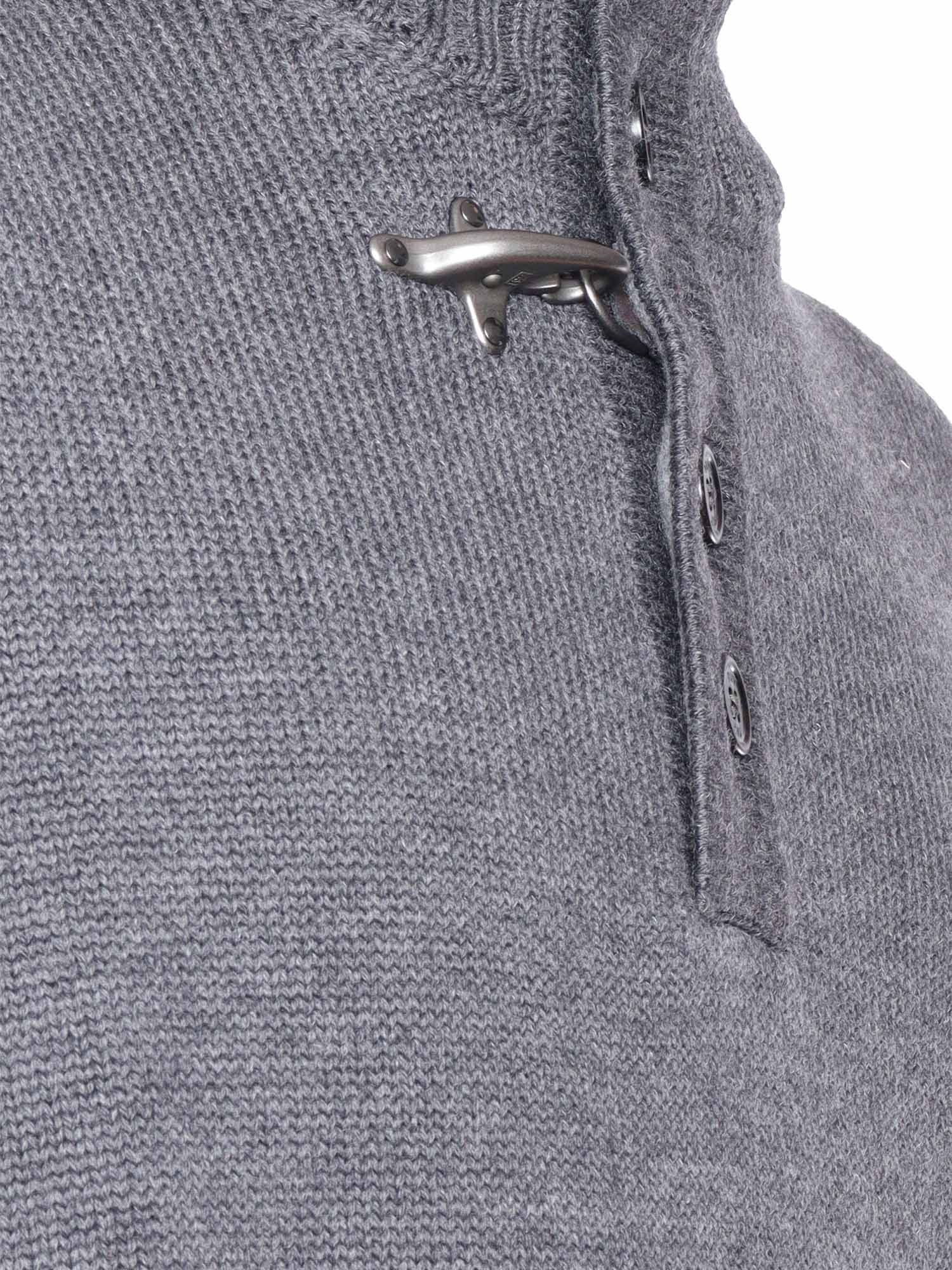 Turtleneck Sweater + Hook Virgin Wool