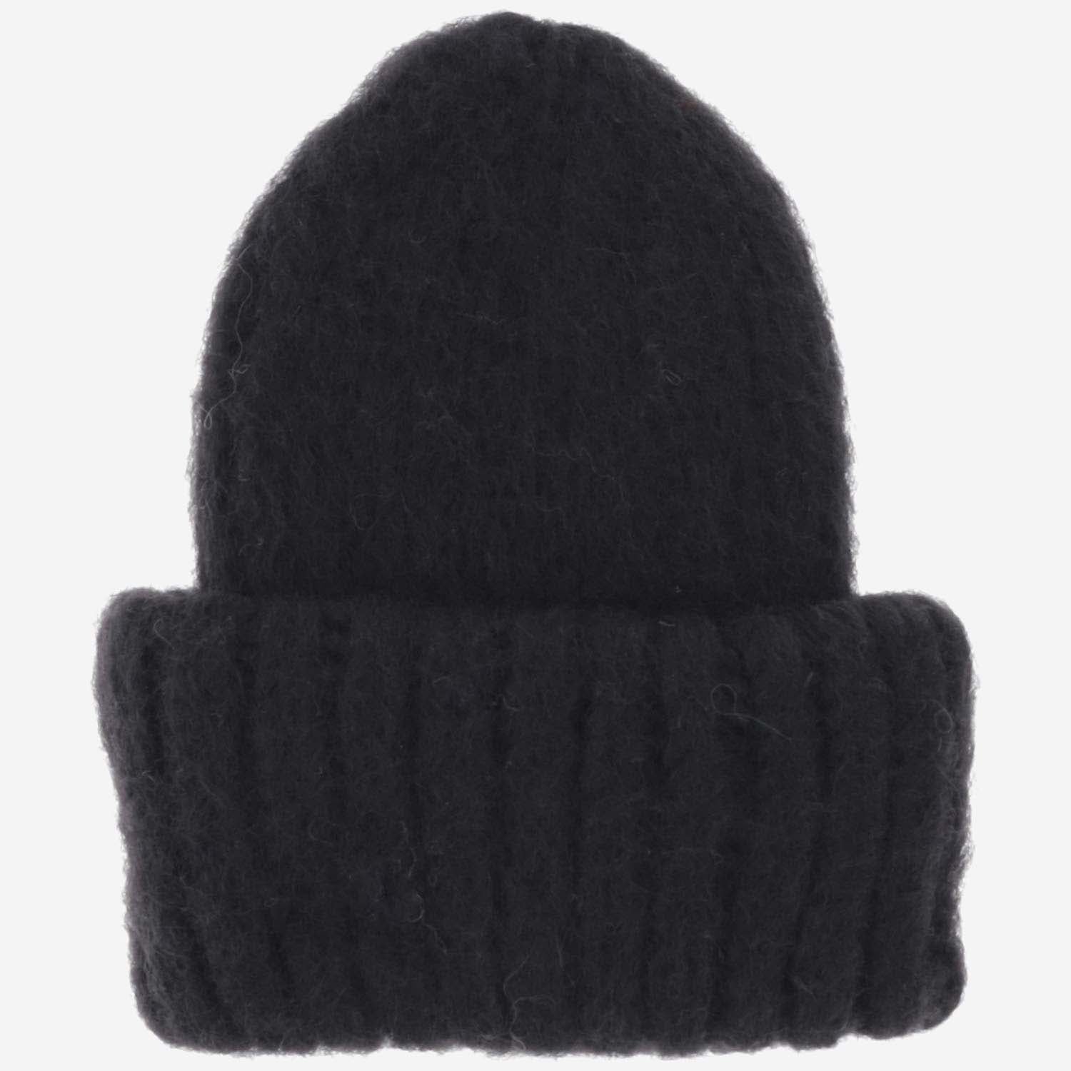 MYSSY Hats Black Finnshep Wool
