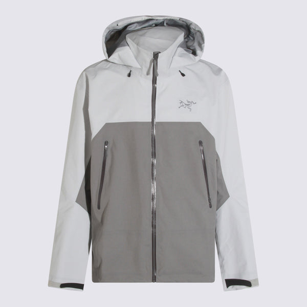 Arc*Teryx 100% Nylon jacket in white