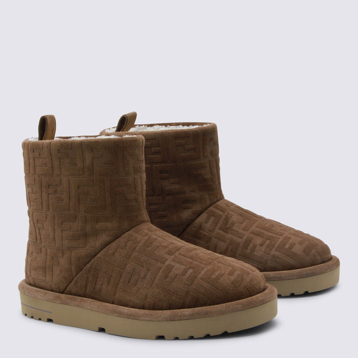 Fendi Boots Beige _cover Le Sole El