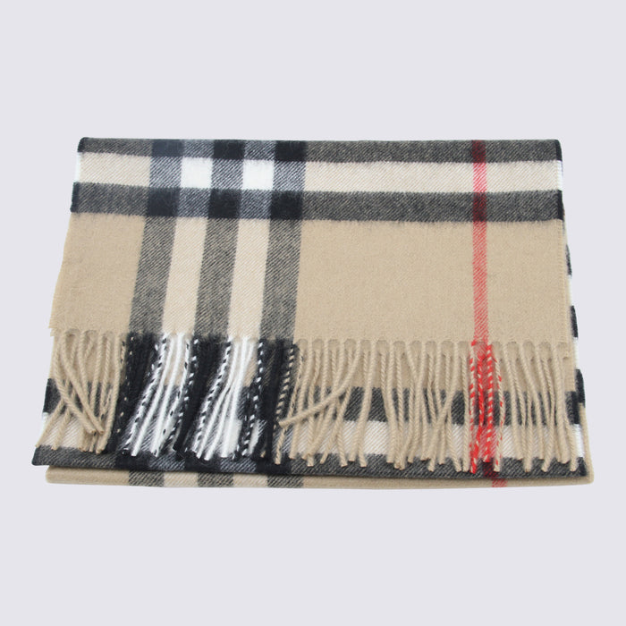 Burberry Scarfs Beige _ws