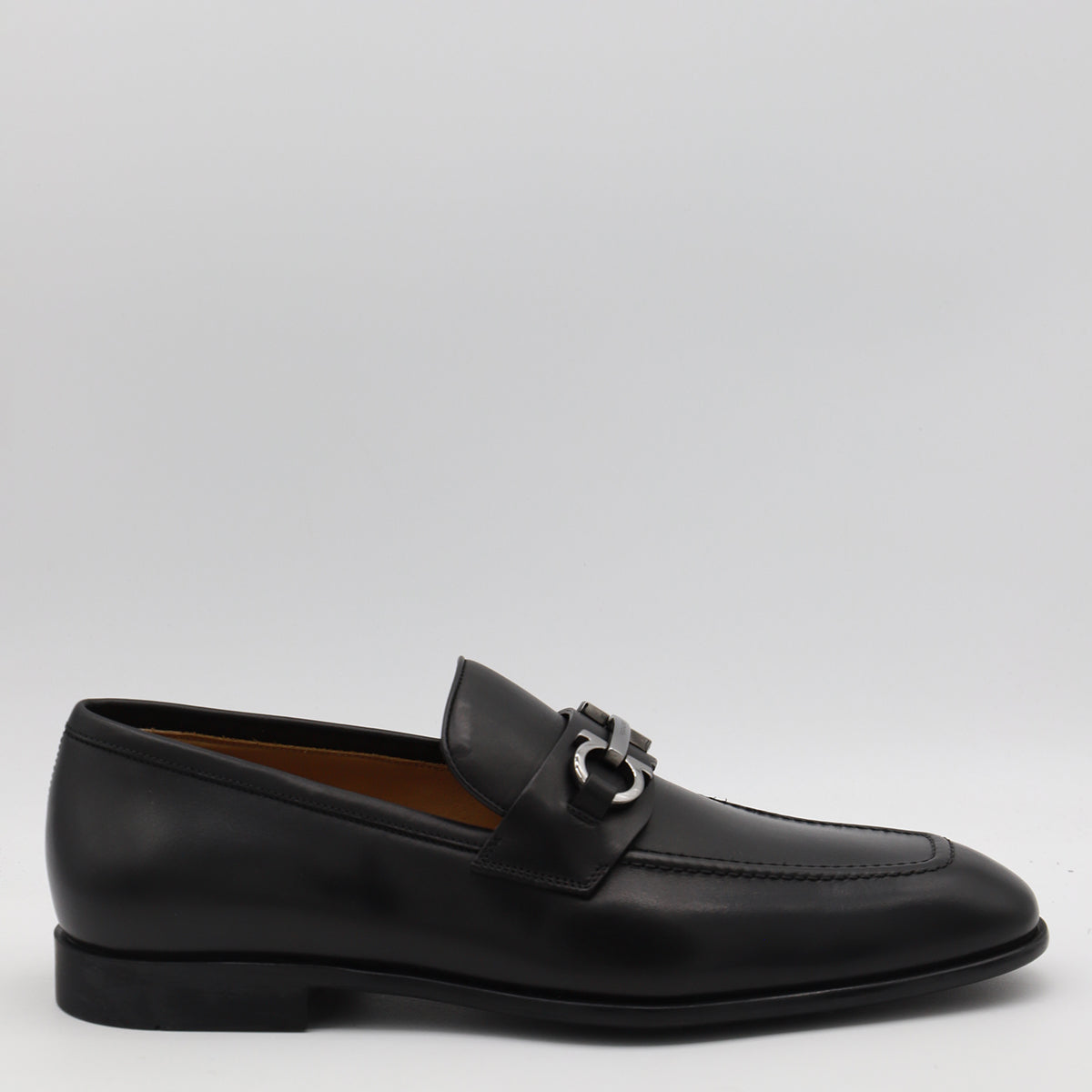 Ferragamo Flat shoes Black _cover Le Sole El