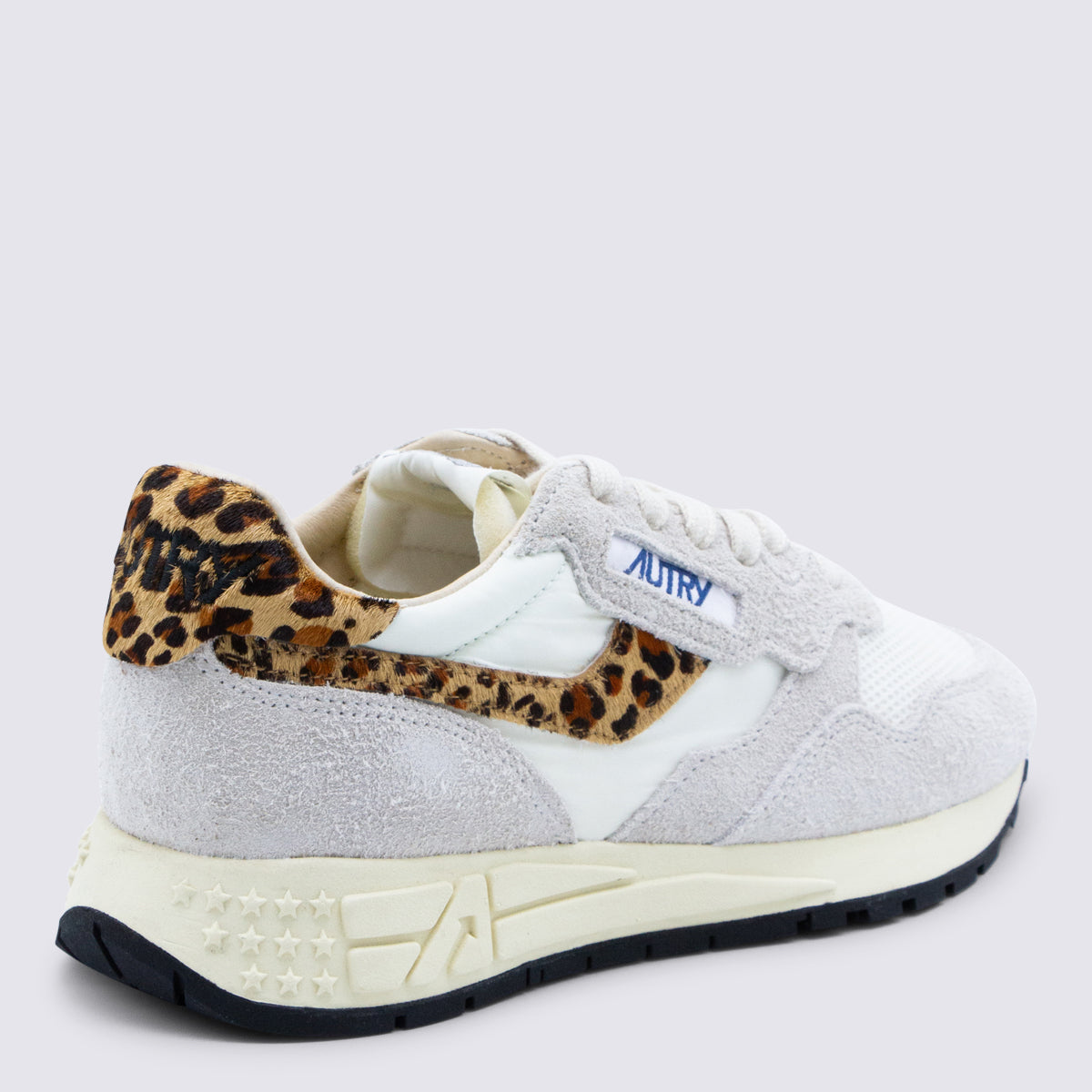AUTRY Sneakers Suenil/pony Wht/leo _cover Tex Le Sole El