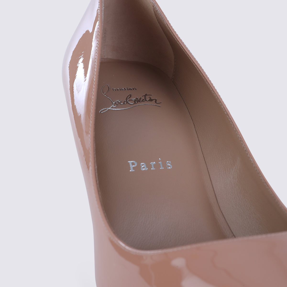 Christian Louboutin With Heel Pink _cover Le Sole El