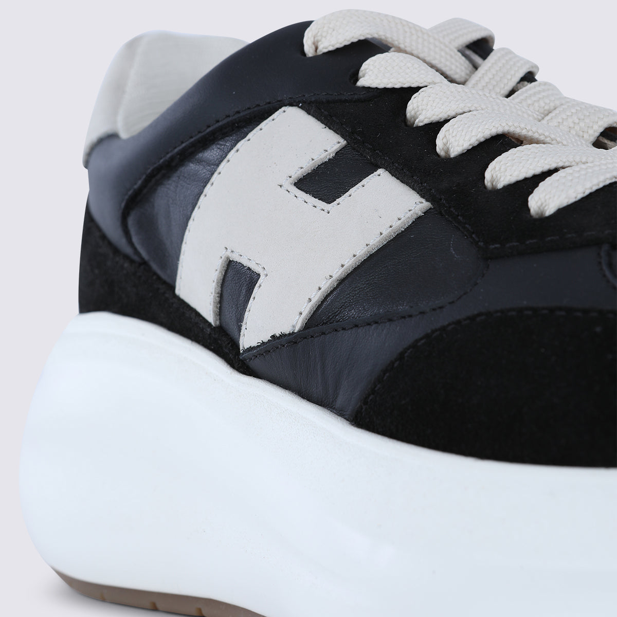 Hogan Sneakers Nero/yogurt Cover Tex/le - Sole El