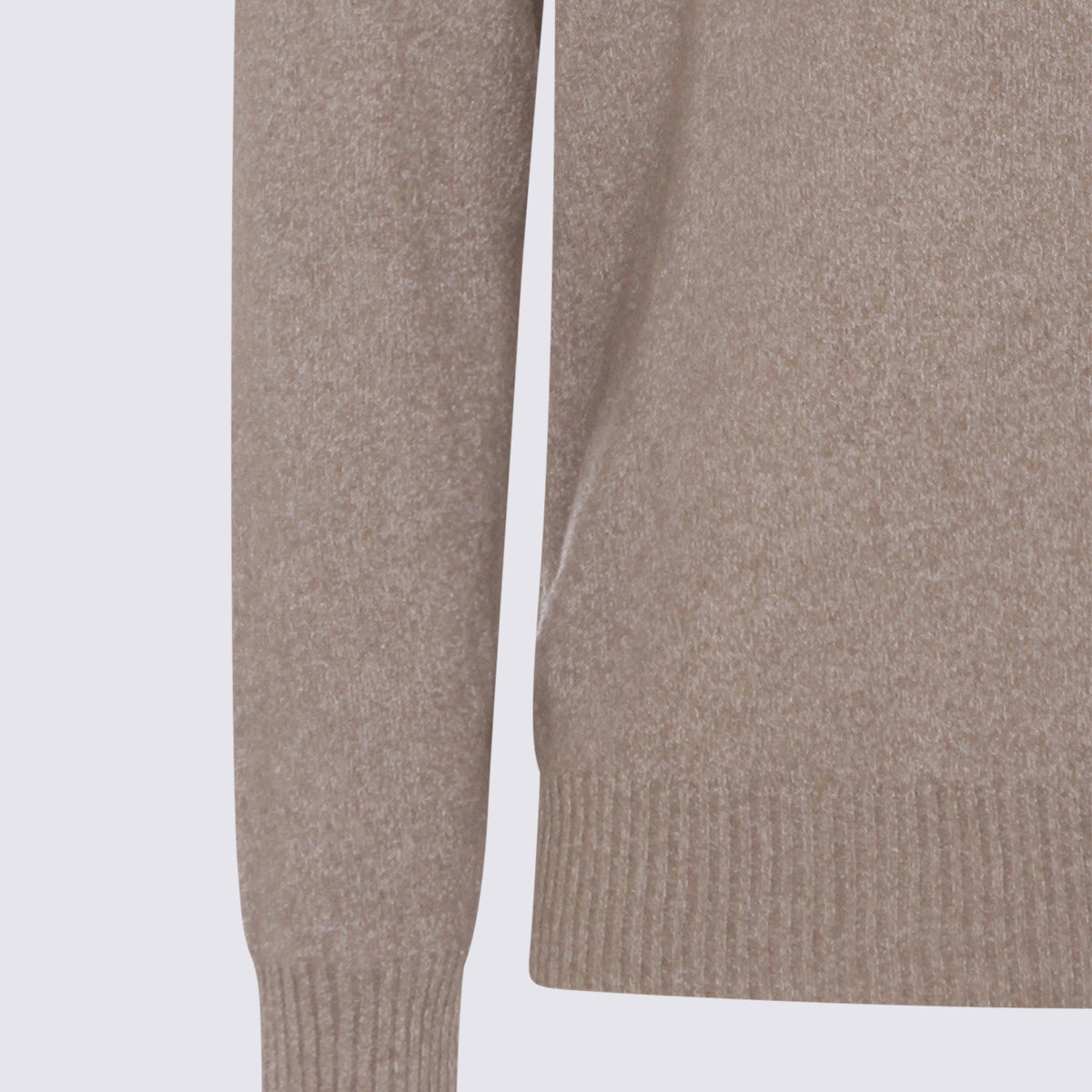 04651-A TRIP IN A BAG Sweaters Beige