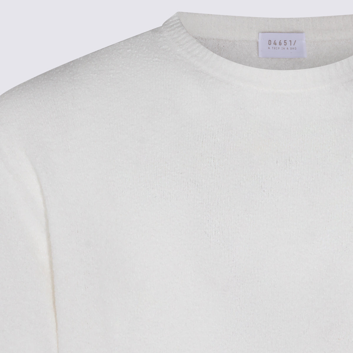 04651-A TRIP IN A BAG Sweaters White _co Po