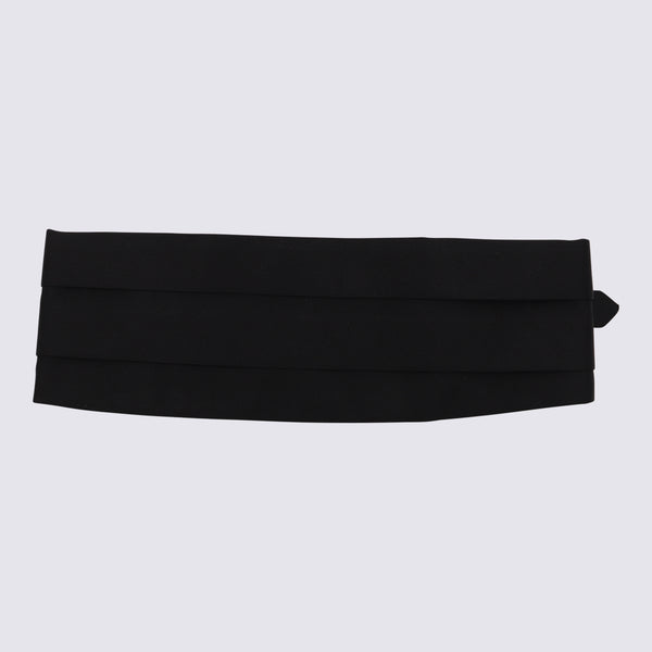 Canali 100% Silk necktie in black
