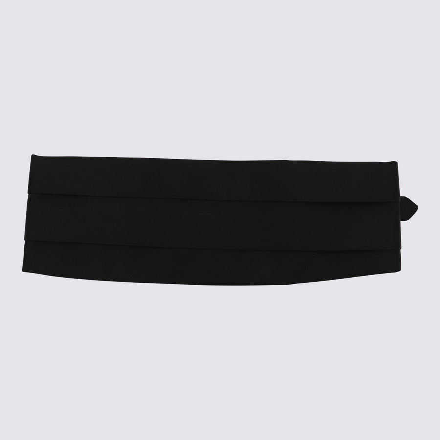Canali 100% Silk necktie in black