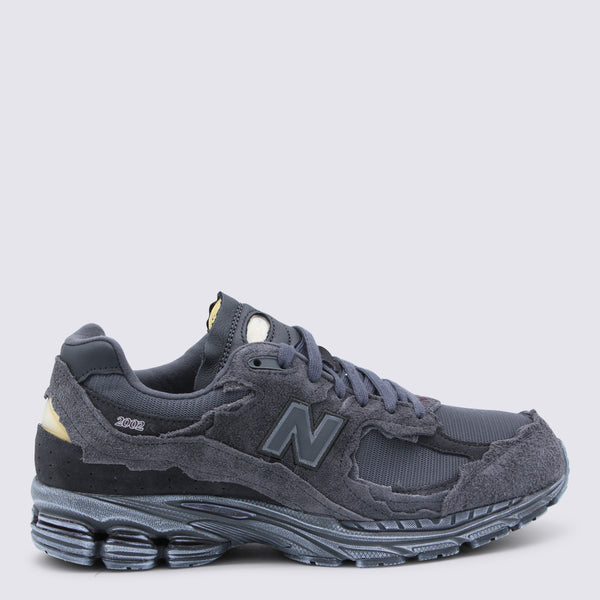 New Balance Mesh sneaker in gray