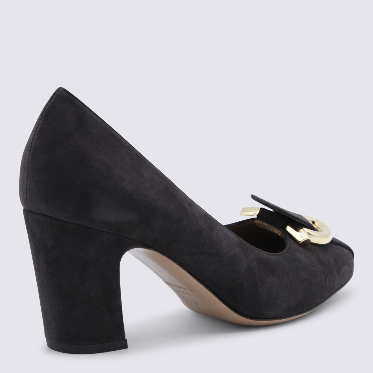 Ferragamo With Heel T. Moro _cover Le - Sole