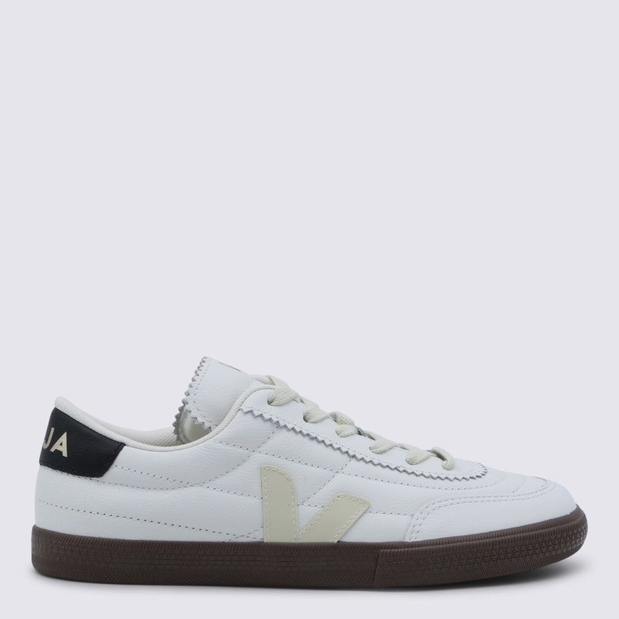 Veja Leather sneaker in white