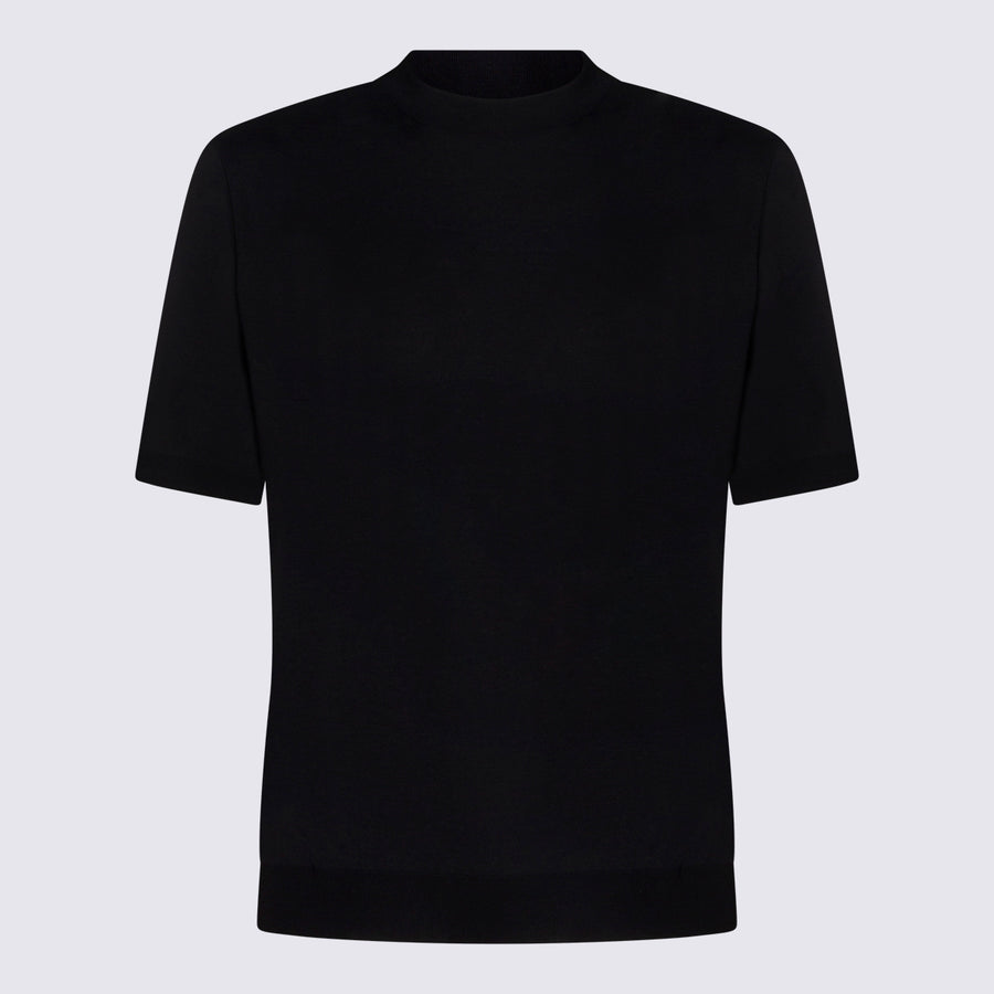 Altea 67% Linen t-shirt in black