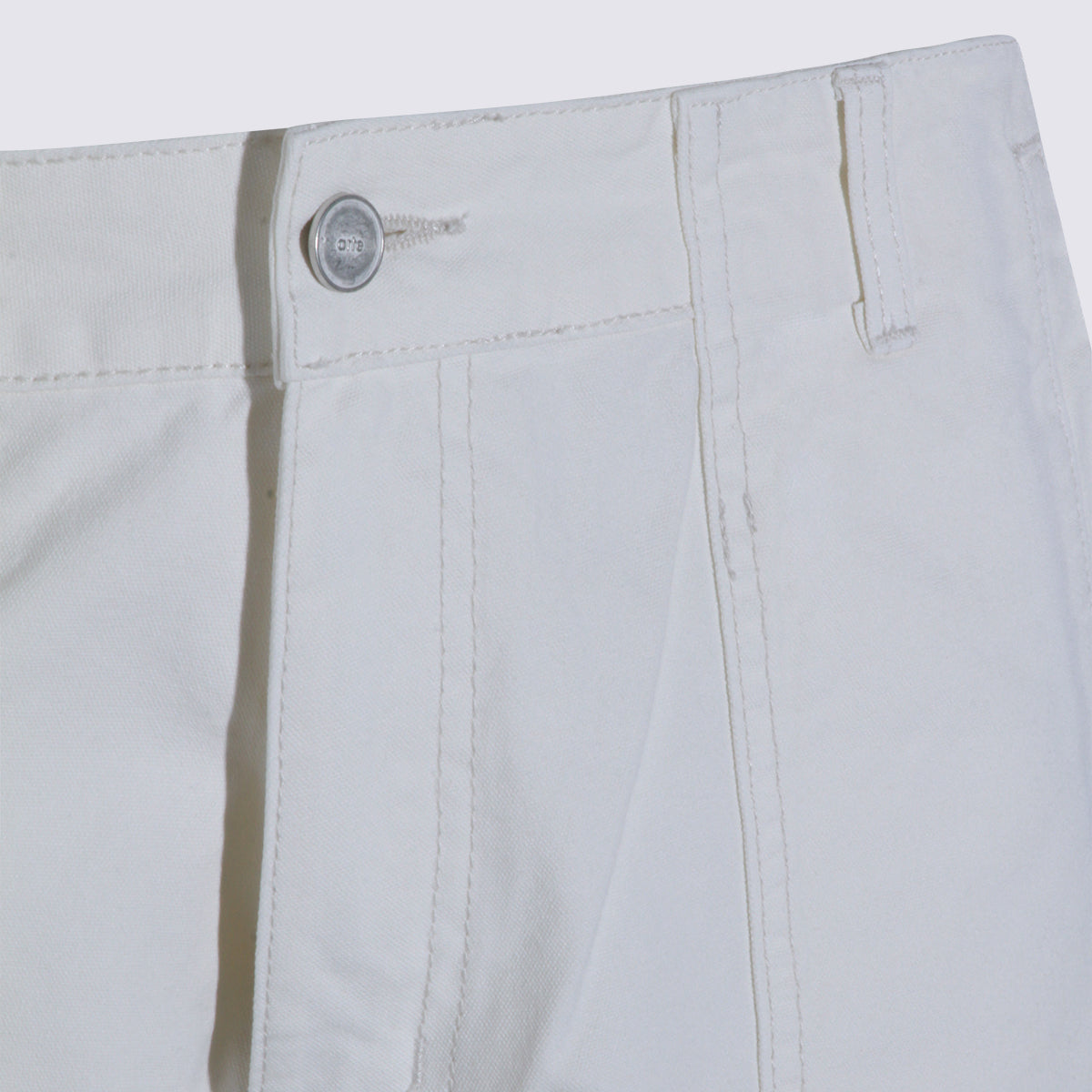 ARTE ANTWERP Shorts White _100 % Co