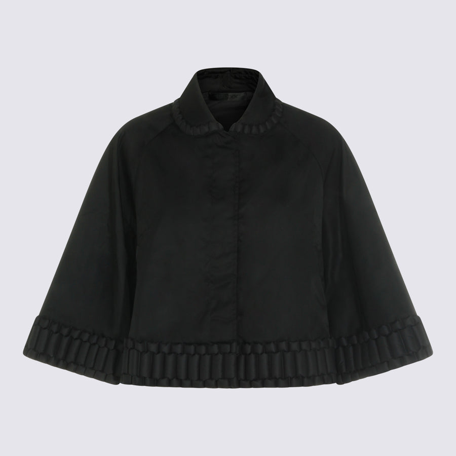 Raxxy 100% Nylon cape in black